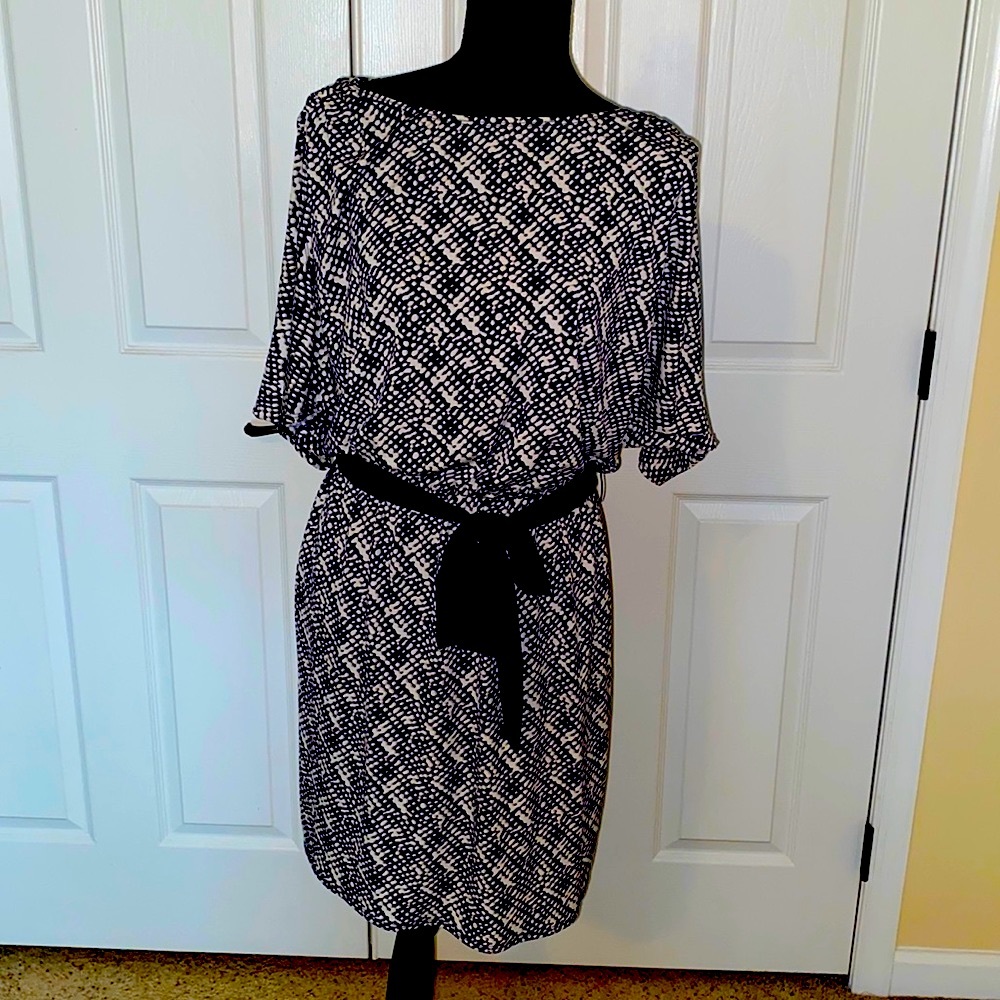 LAUNDRY Dress - Work or Cocktails